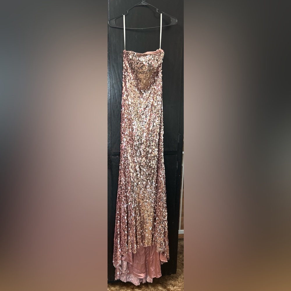 Beautiful sequin Rose Gold prom dress size 6